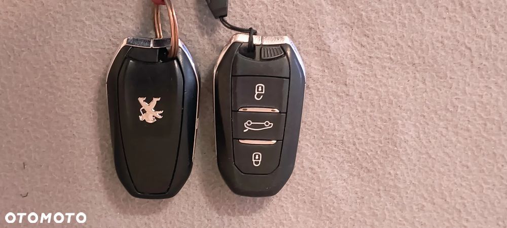Peugeot 508 BlueHDi 180 EAT6 Stop&Start GT - 24