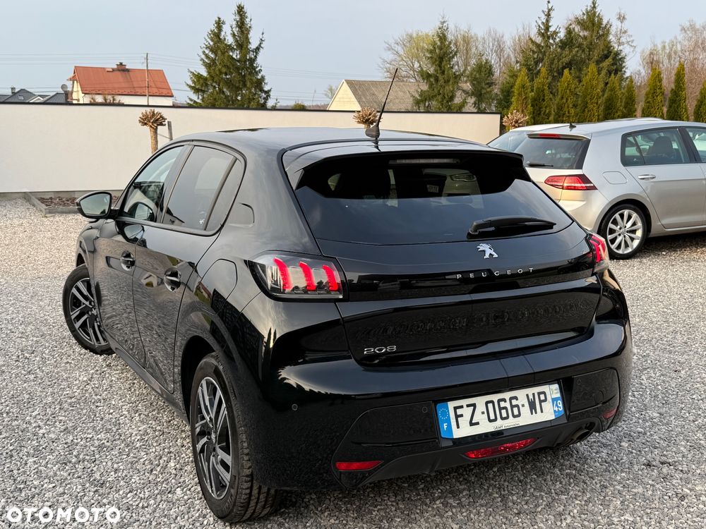 Peugeot 208 PureTech 100 Allure - 15
