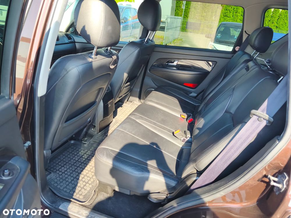 SsangYong/KGM Rexton - 8