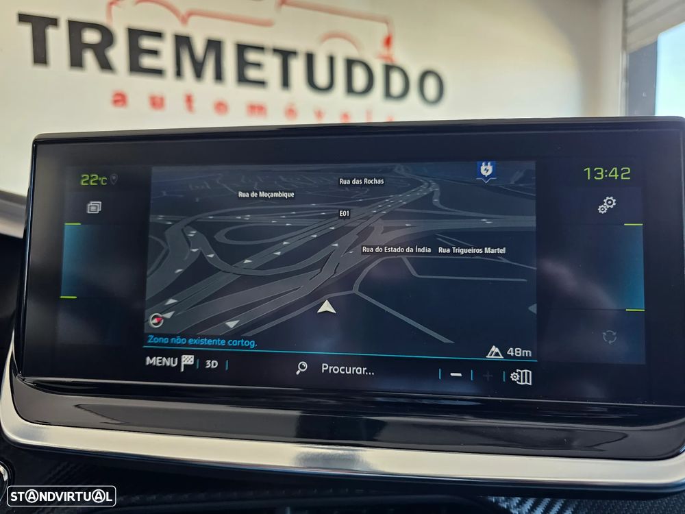 Peugeot e-2008 Allure Pack - 19