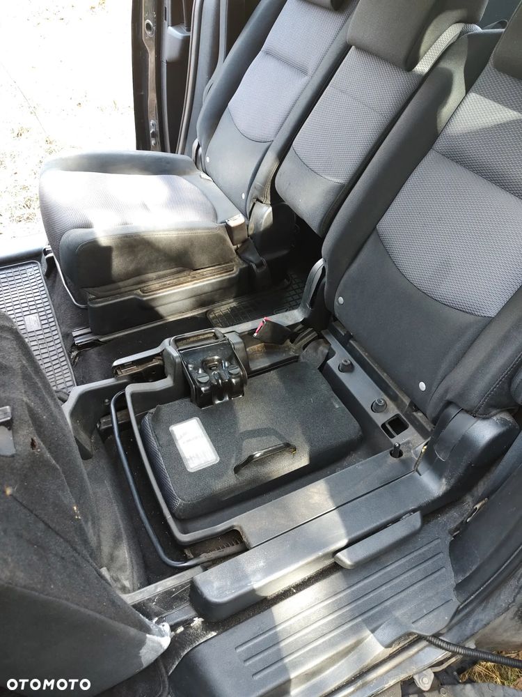 Mazda 5 2.0 CD DPF Comfort - 8