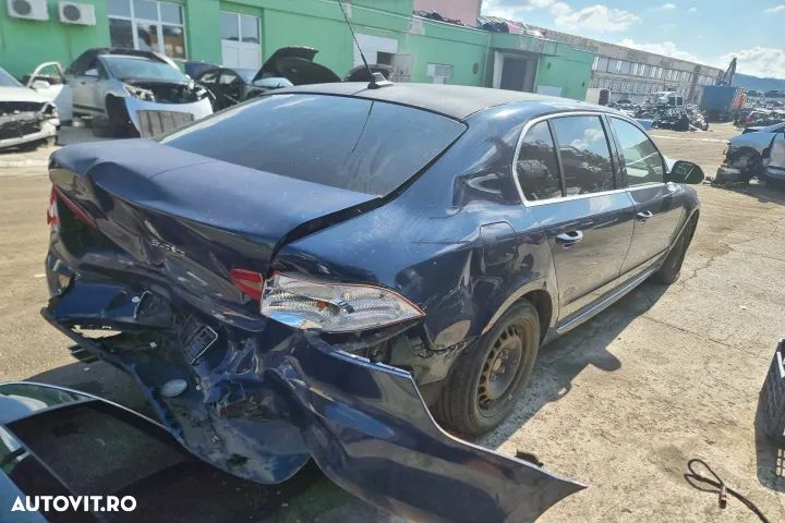 Dezmembrez Skoda Superb 2 motor 2.0tdi 140cp BMM  dezmembrari turbina injectoare alternator electromotor - 4