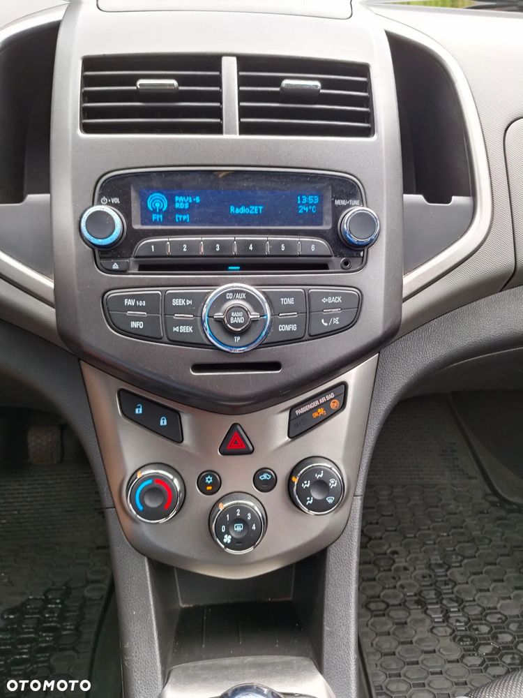 Chevrolet Aveo 1.2 LT+ - 20
