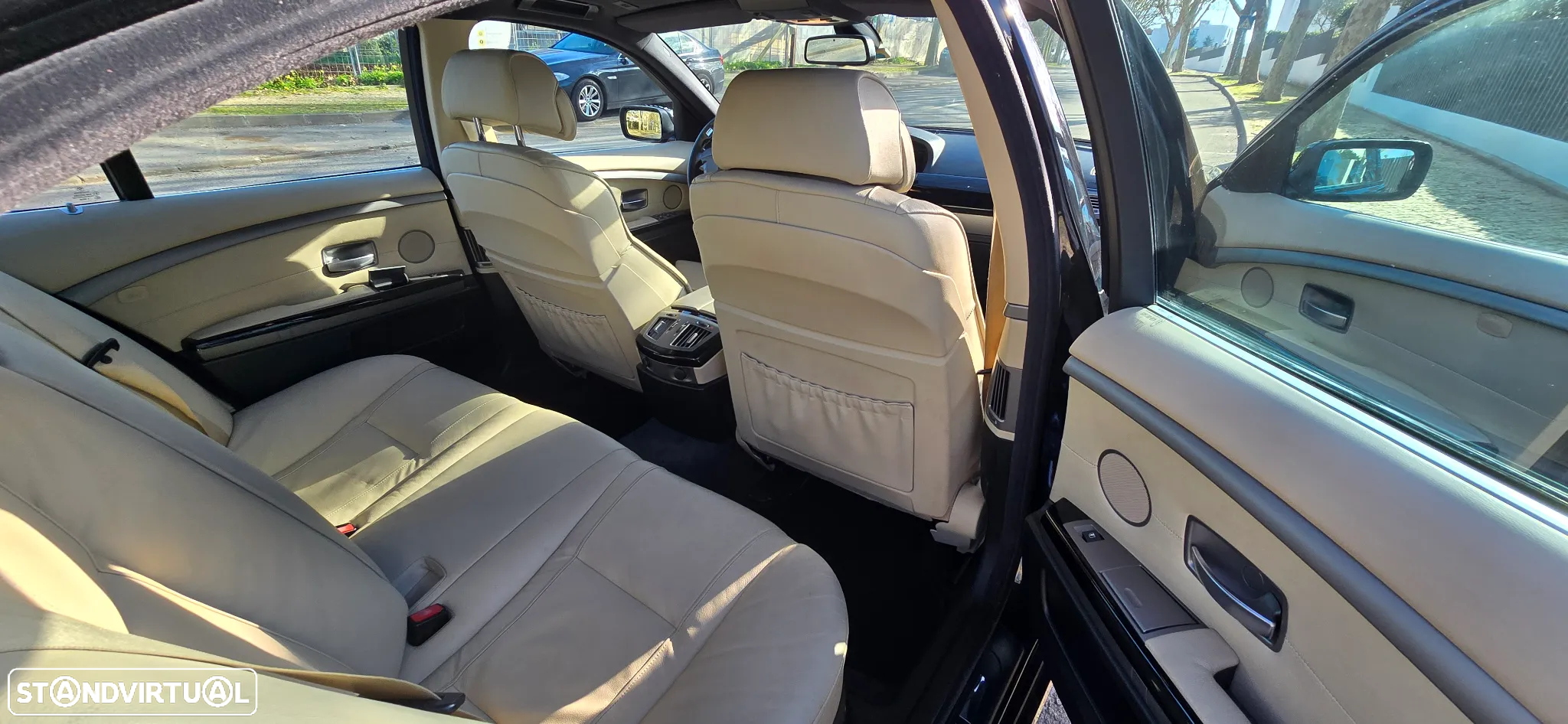 BMW 730 d - 23