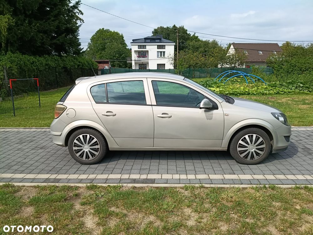 Opel Astra 1.4 - 4