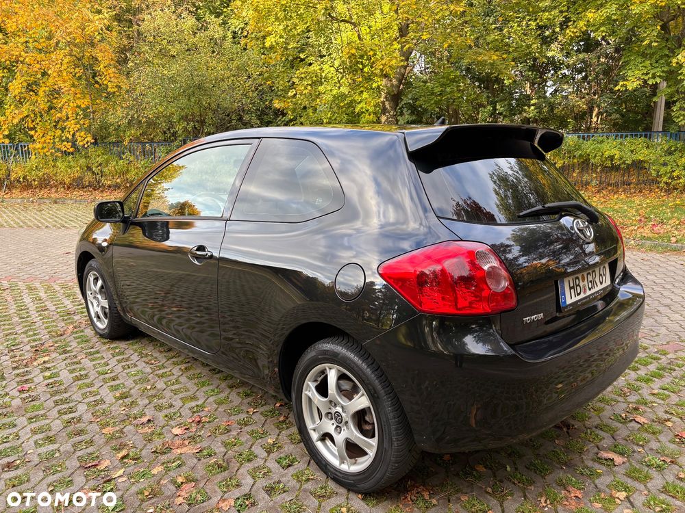 Toyota Auris - 9