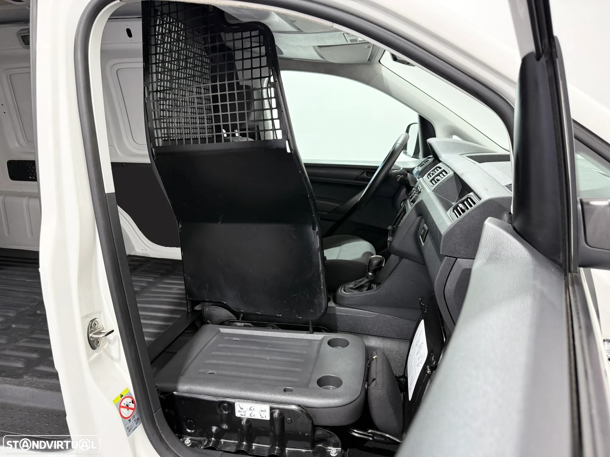 VW CADDY 2.0 TDI BLUEMOTION - CAIXA AUTOMATICA - 38