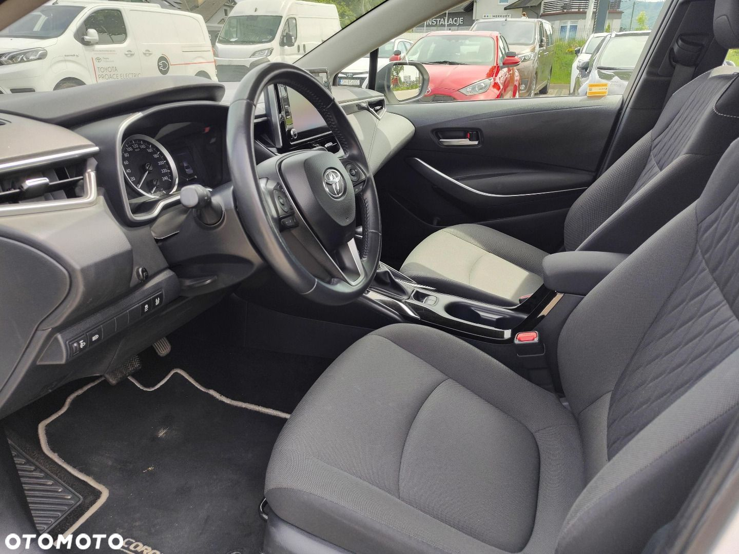 Toyota Corolla - 9