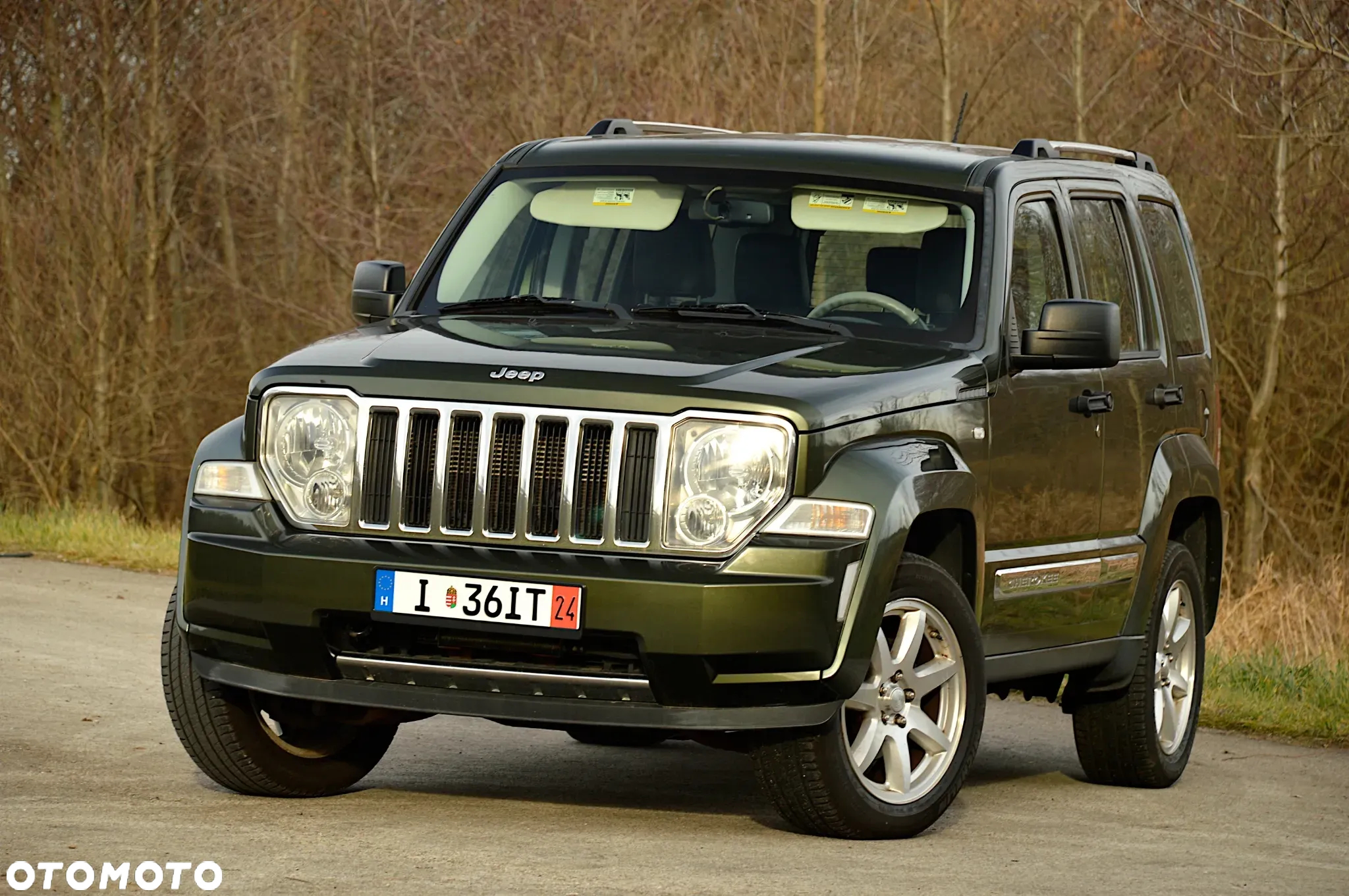 Jeep Cherokee - 3