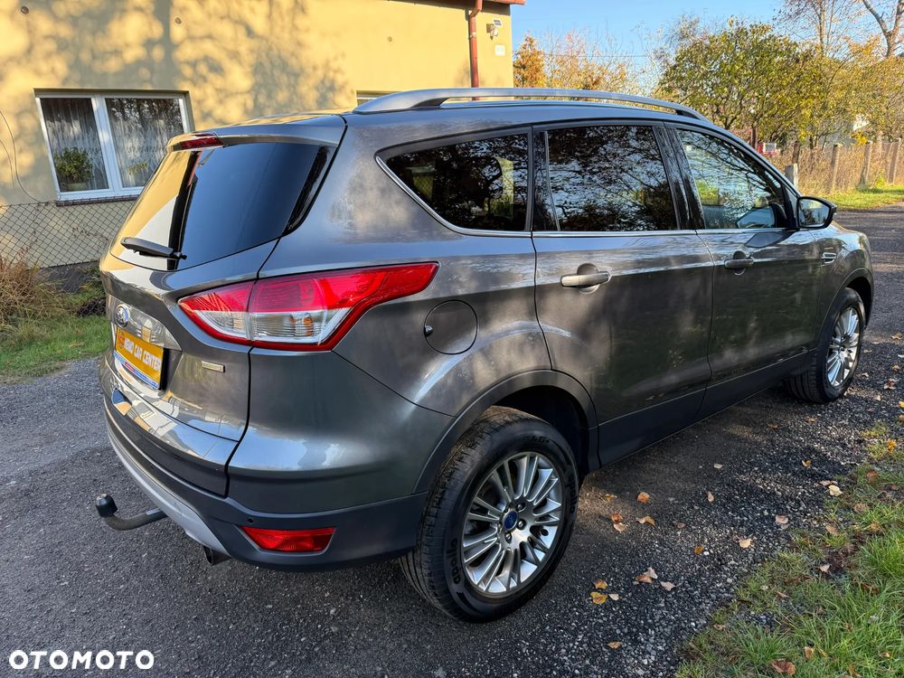 Ford Kuga 1.6 EcoBoost 2x4 Titanium - 8
