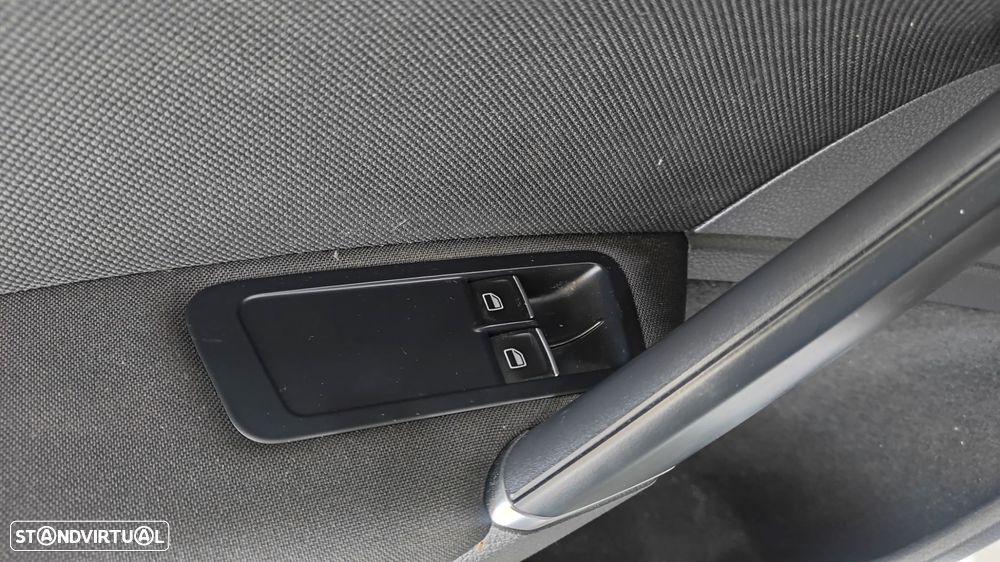 VW Golf 2.0 TSi GTi Performance - 38