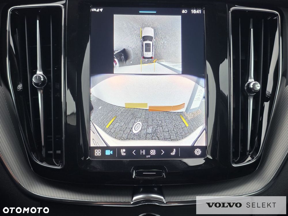 Volvo XC 60 - 28