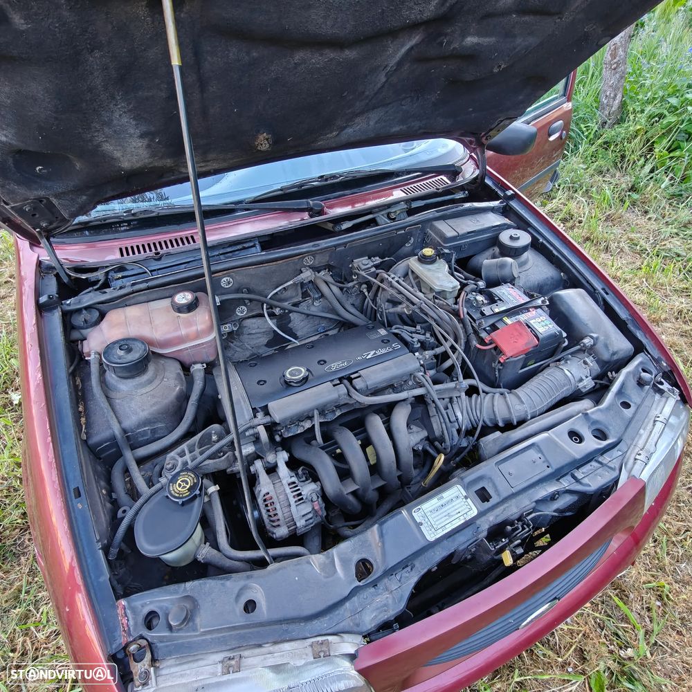 Ford Fiesta 1.25 Techno - 9