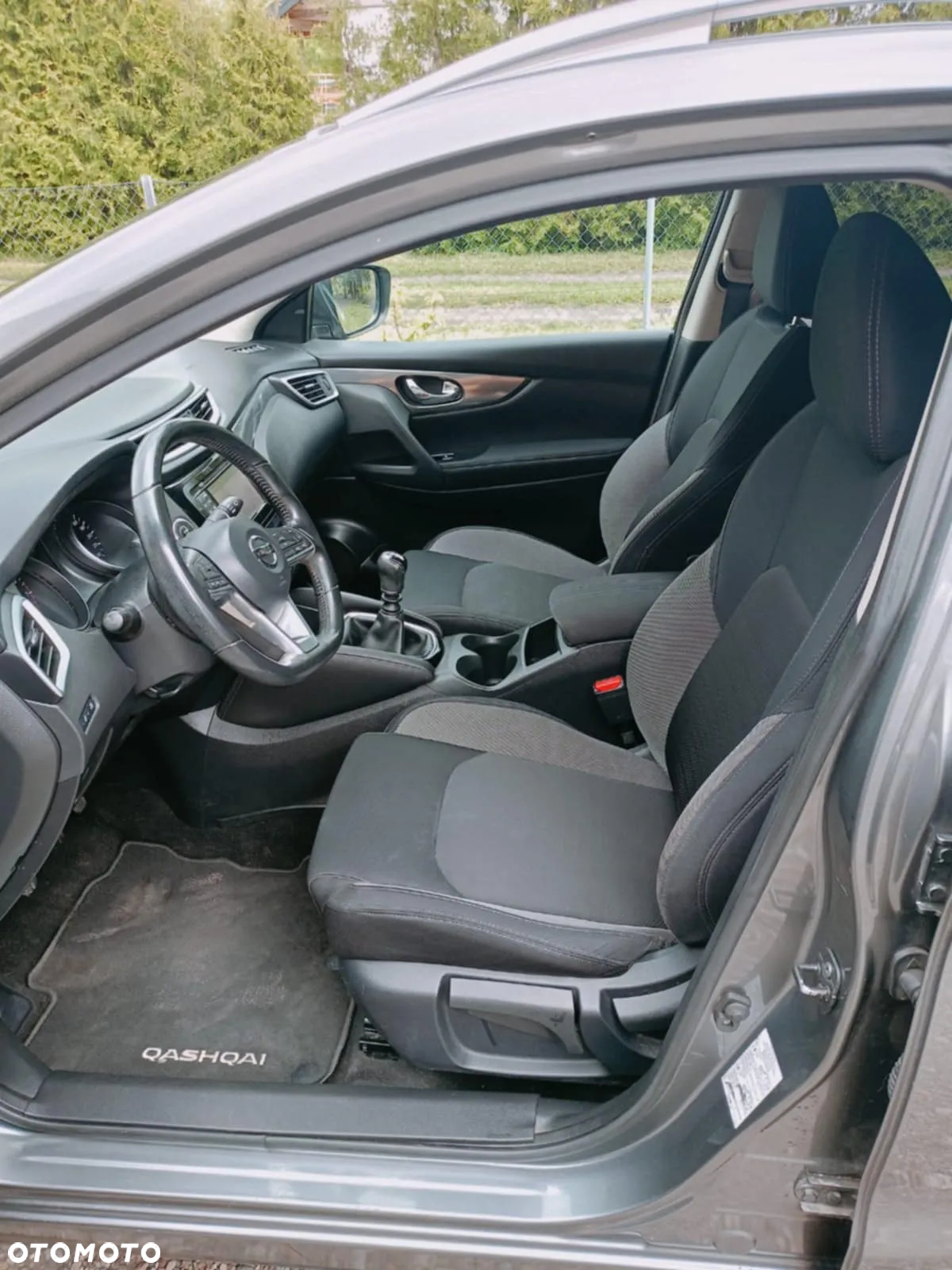 Nissan Qashqai 1.2 DIG-T 360 - 6