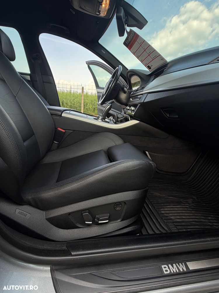 BMW Seria 5 520d Aut. - 24