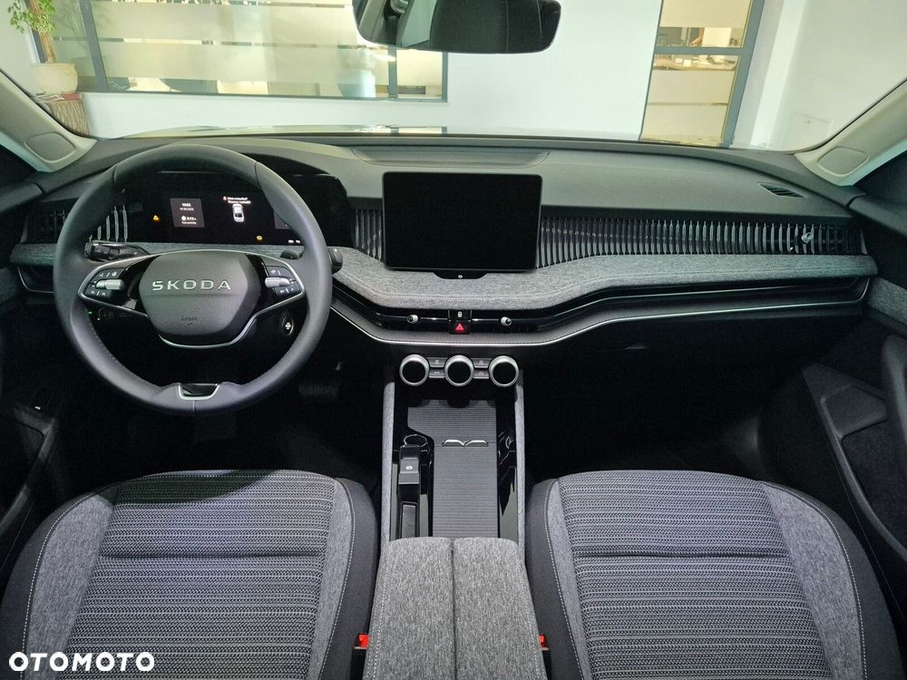 Skoda Superb 2.0 TSI Selection DSG - 19