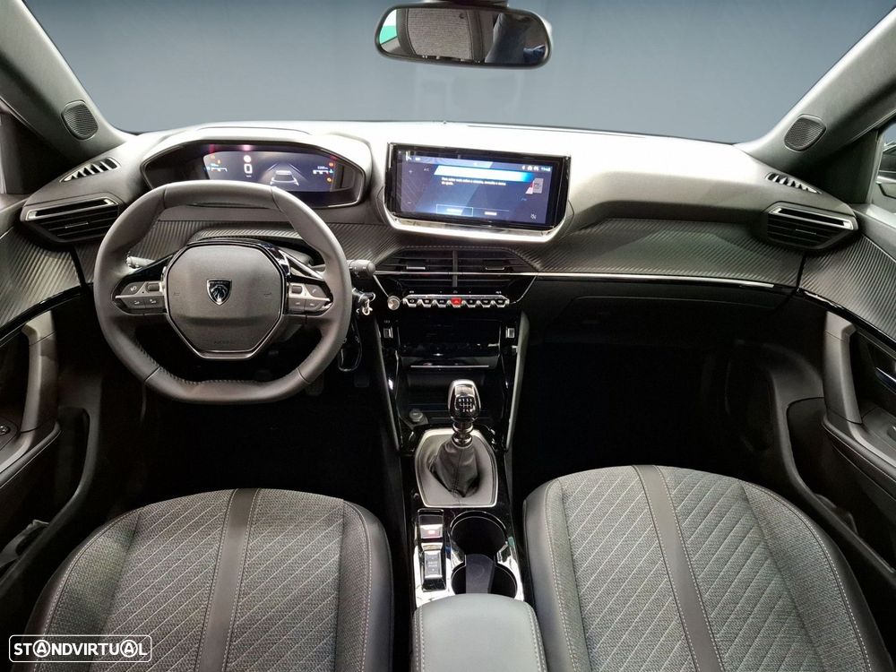 Peugeot 2008 1.2 PureTech Allure — fotografia 6