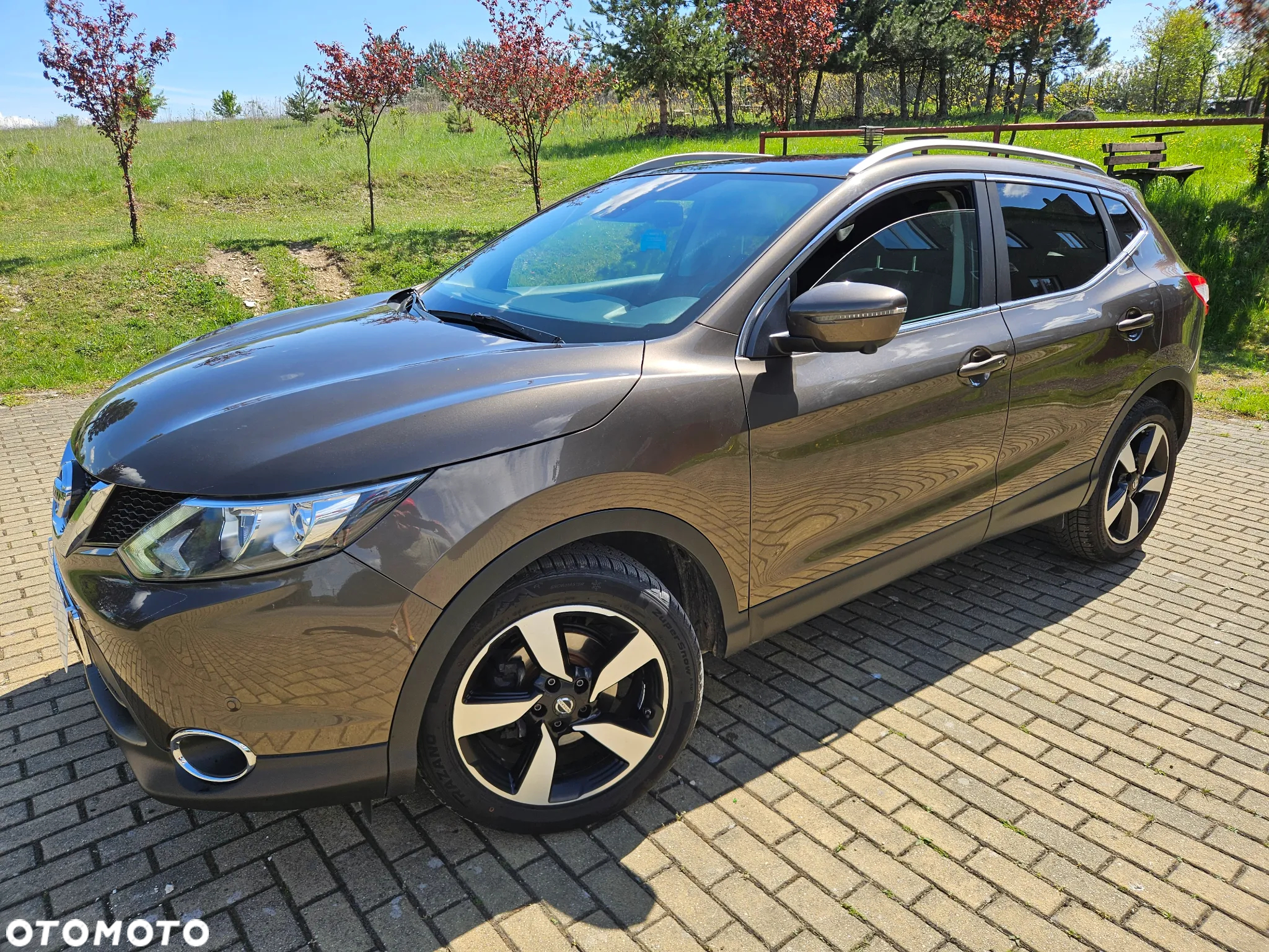 Nissan Qashqai 1.2 DIG-T N-Connecta EU6 - 2