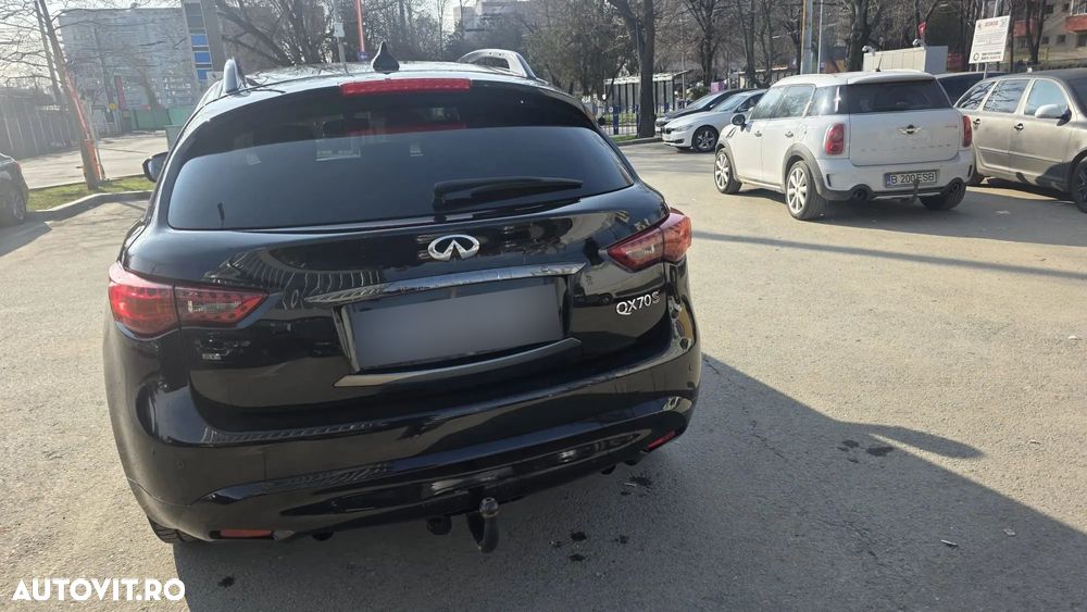 Infiniti QX70 3.7 AWD Aut. S Premium - 11