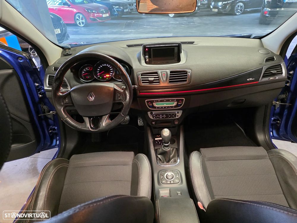 Renault Mégane Sport Tourer 1.5 dCi GT Line - 25