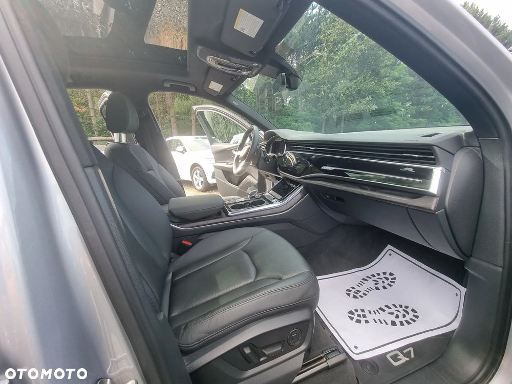 Audi Q7 55 TFSI quattro tiptronic S line - 20