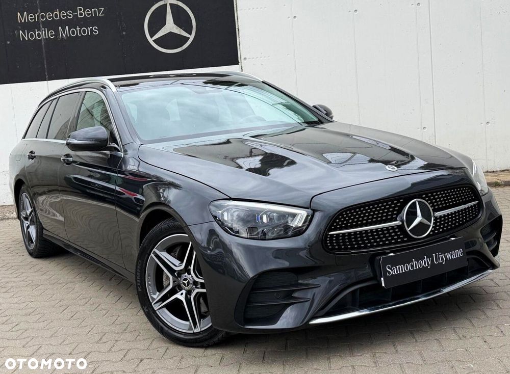 Mercedes-Benz Klasa E 220 d 4-Matic AMG/Avantgarde - 3