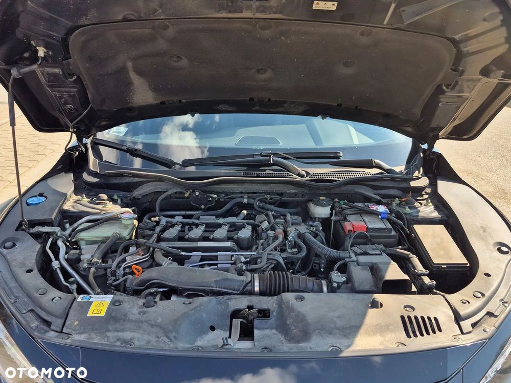 Honda Civic 1.5 T Executive CVT - 21