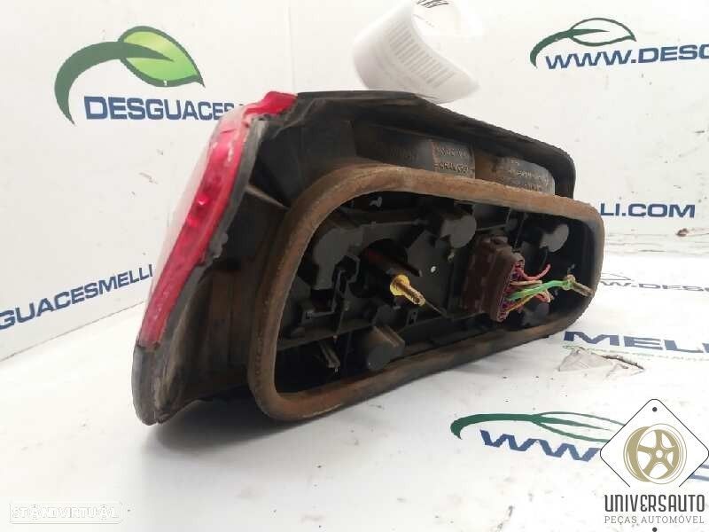 FAROLIM TRASEIRO DIREITO PEUGEOT 306 1998 - 2