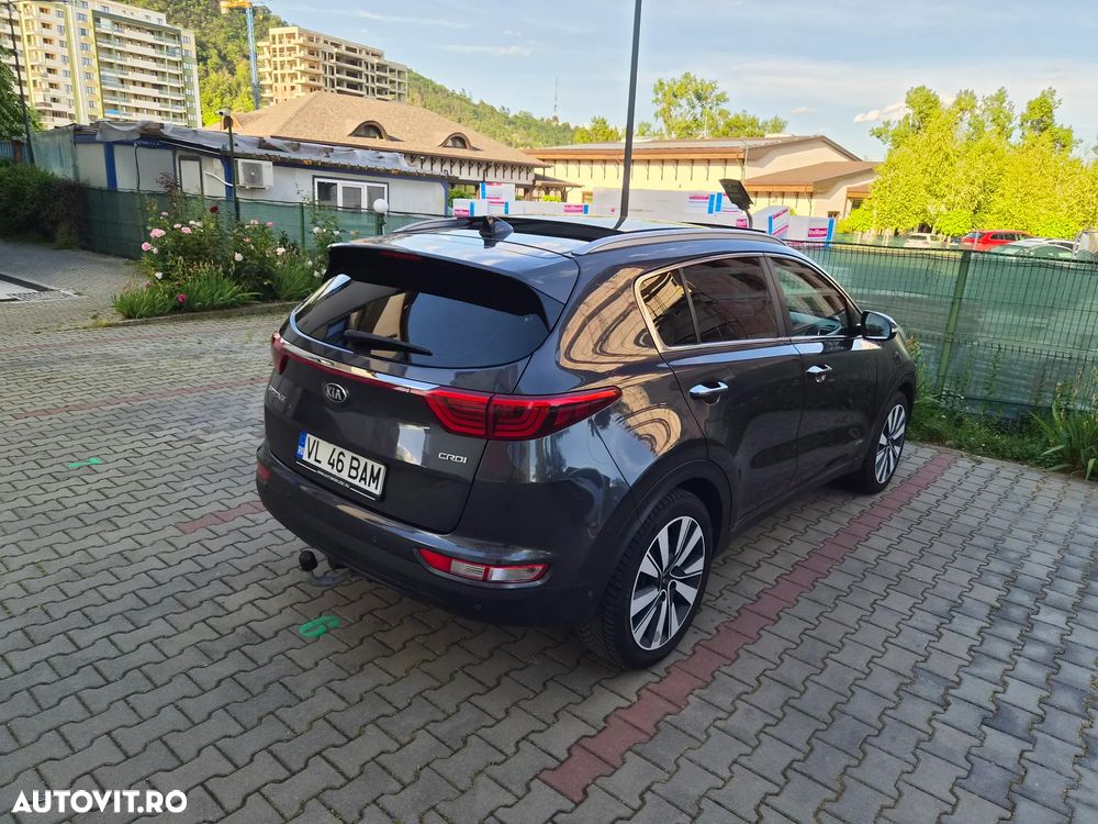 Kia Sportage 2,0 CRDI AWD Aut. Platinum - 3