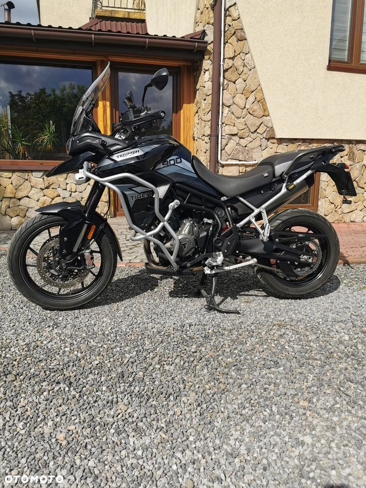 Triumph Tiger - 9