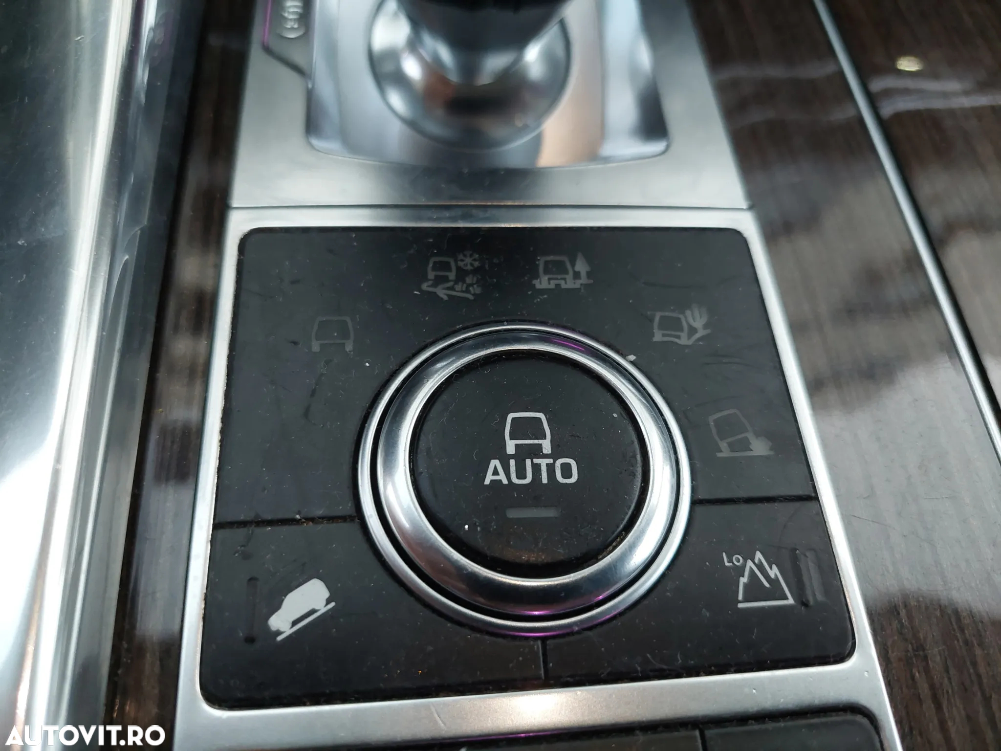 Land Rover Range Rover Sport - 12