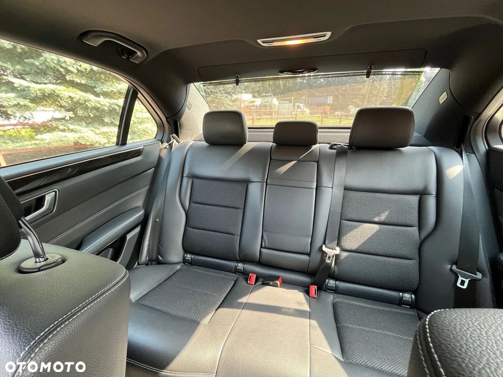 Mercedes-Benz Klasa E 220 CDI DPF BlueEFFICIENCY Automatik Avantgarde - 8