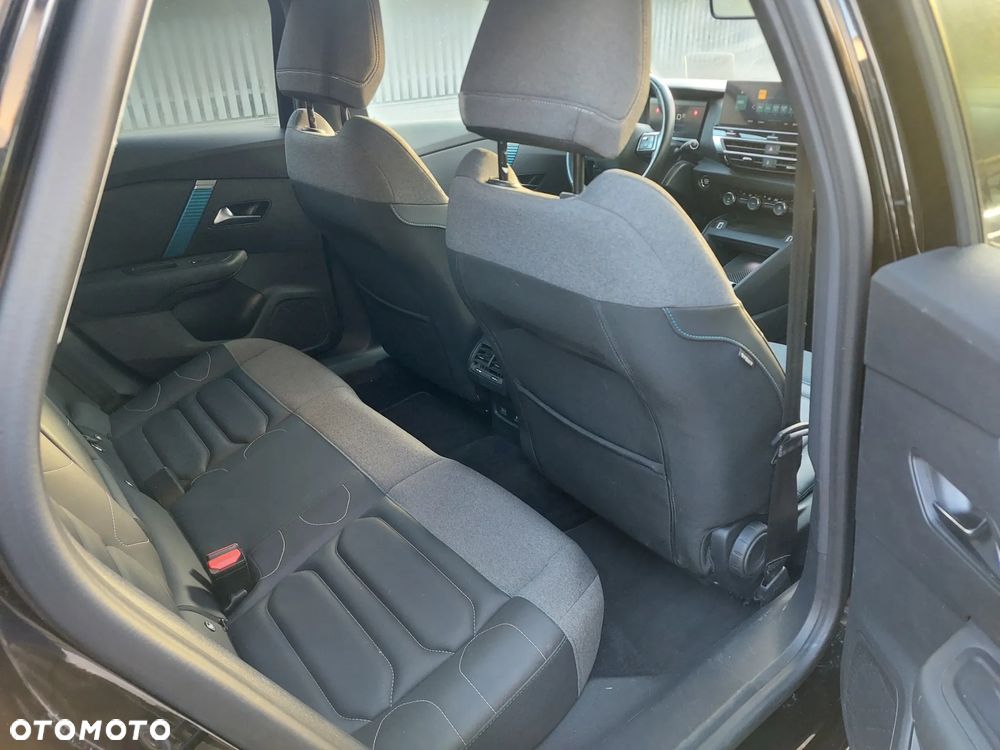 Citroën C4 e-C4 156 Extended-Range MAX - 9