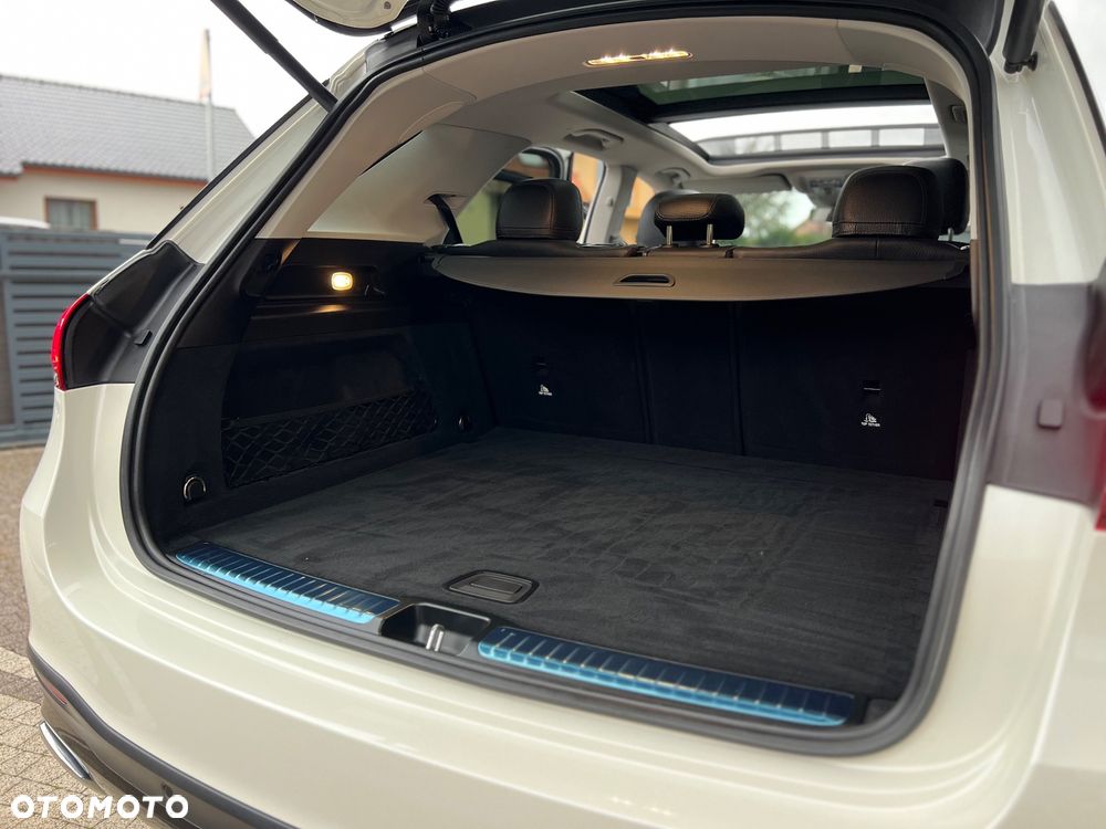 Mercedes-Benz GLE 300 d 4-Matic - 26