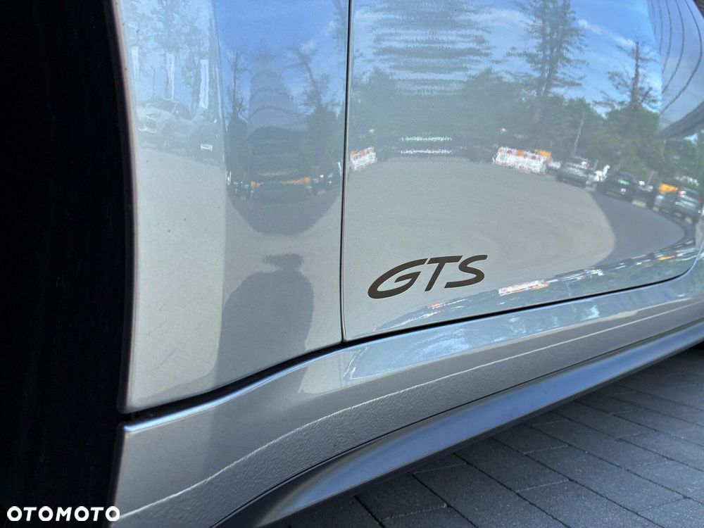 Porsche 911 - 17