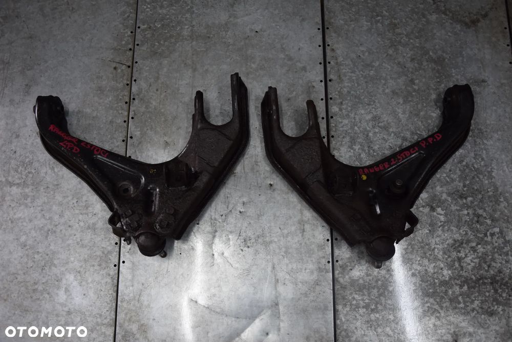 FORD RANGER WAHACZ LEWY PRAWY PRZÓD DOLNY 06- - 1