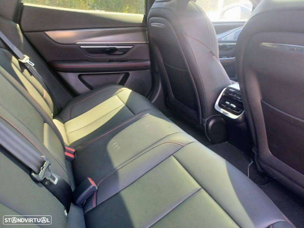 Xpeng P7i 86.2 kWh AWD Performance - 13