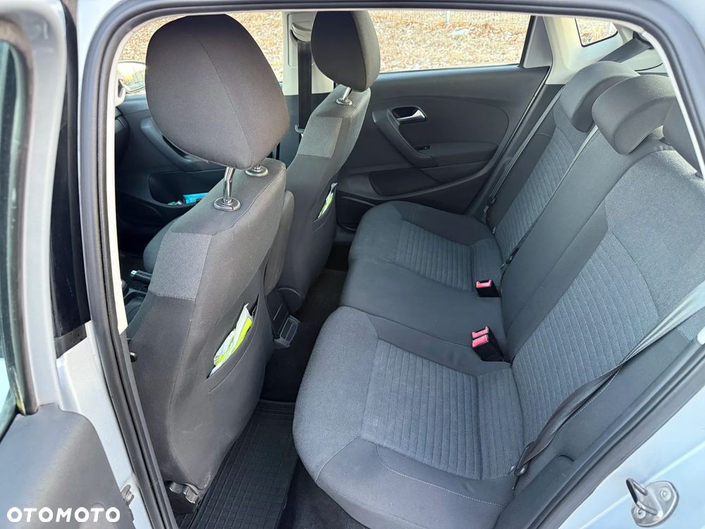 Volkswagen Polo 1.6 TDI Comfortline - 14