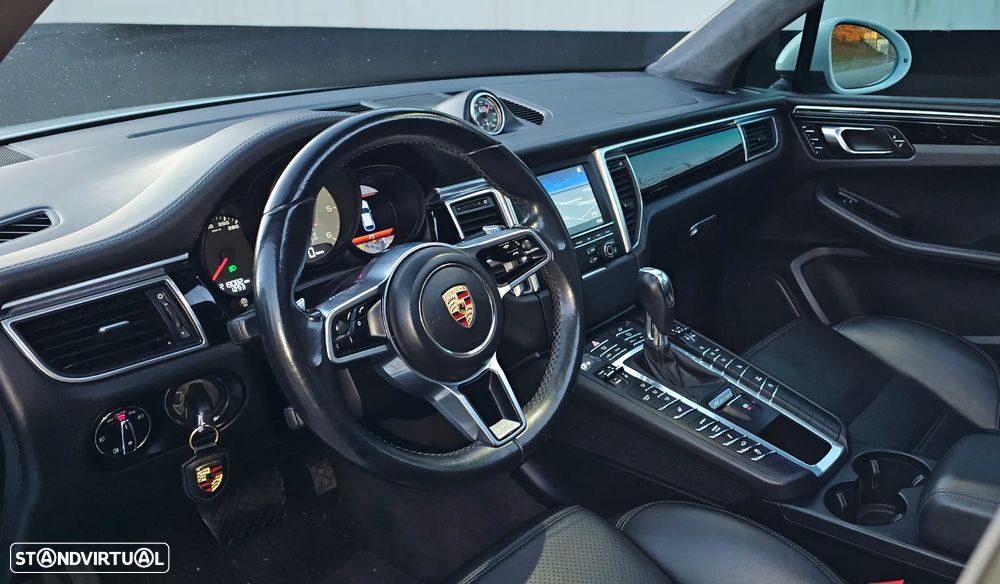 Porsche Macan S - 15