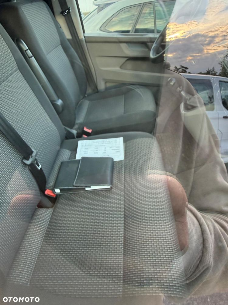 Volkswagen Transporter - 5