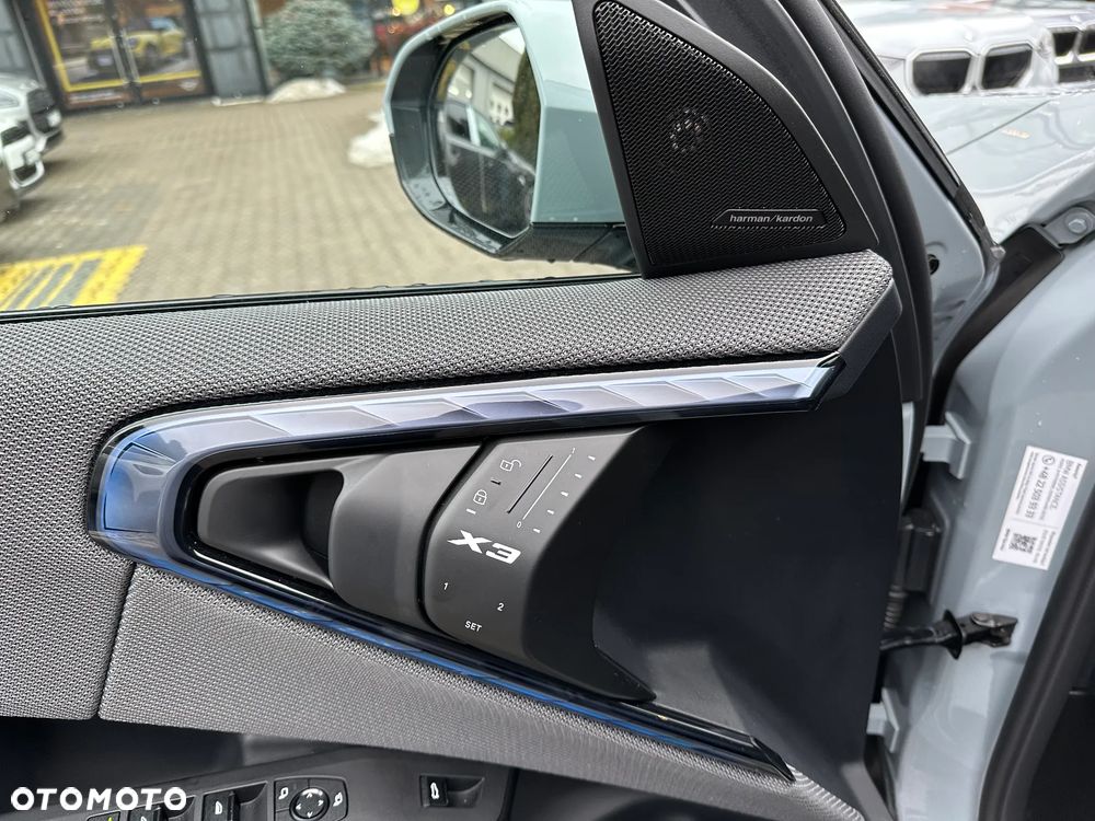 BMW X3 - 13