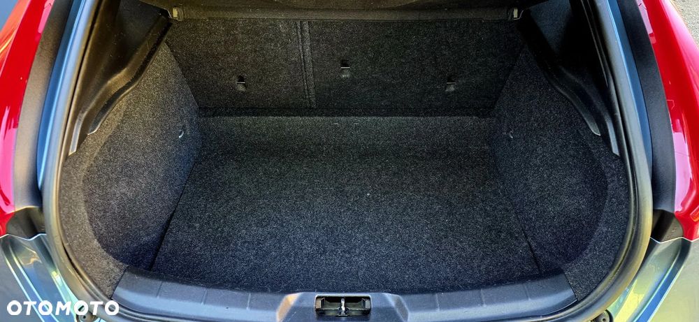 Volvo V40 T3 Kinetic - 30