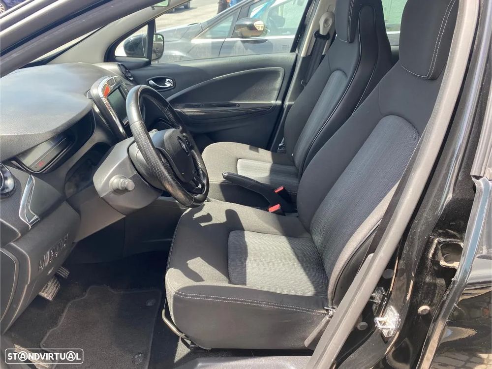 Renault Zoe (c/ Bateria) Limited 40 - 12
