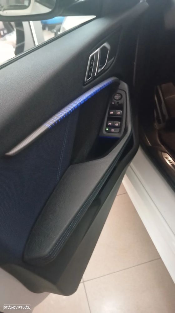 BMW 116 d Pack M Shadow - 19