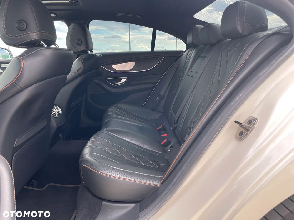 Mercedes-Benz CLS 400 d 4-Matic 9G-TRONIC - 25