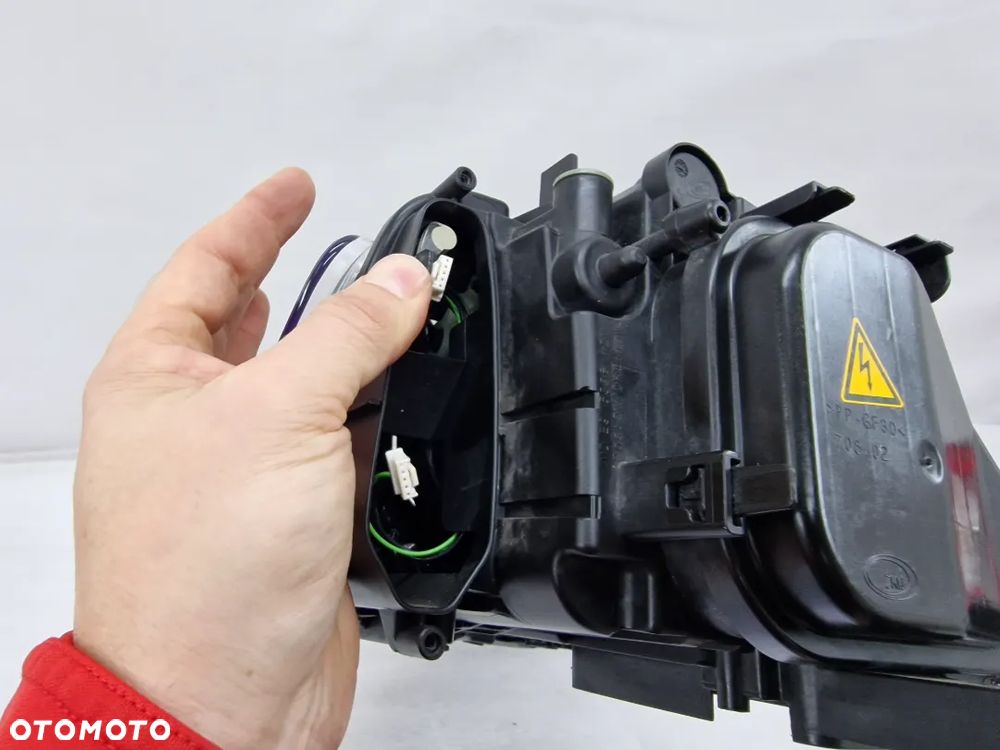 AUDI Q3 BI XENON BI-XENON BIXENON 10-14 LEWA LAMPA PRZEDNIA PRZÓD , NR : 8U0941005 , NR AUKCJI LL39 - 14