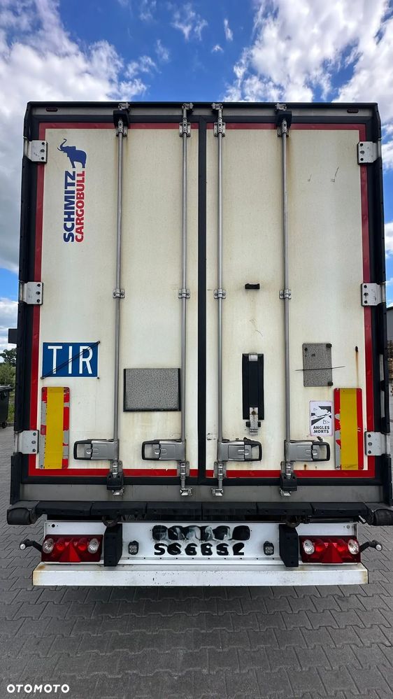 Schmitz Cargobull - 3