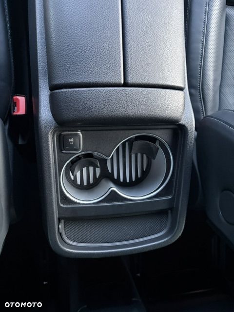 Mercedes-Benz Klasa V - 31