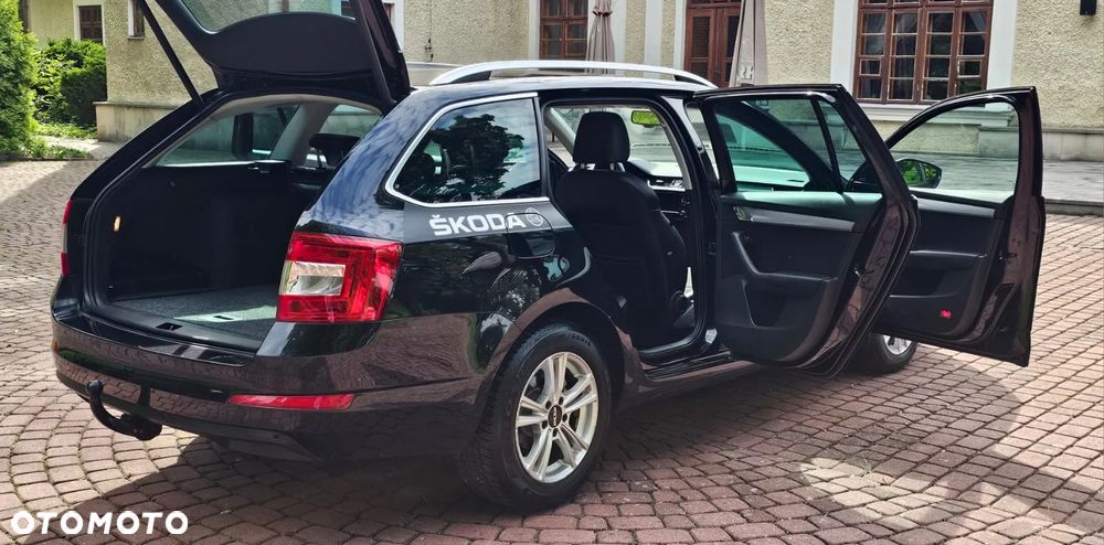 Skoda Octavia 2.0 TDI Style DSG - 28