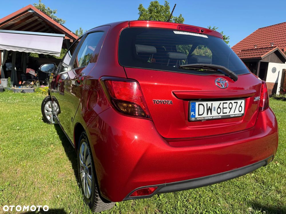 Toyota Yaris 1.33 Premium - 3
